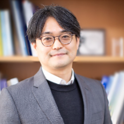 Photo of Dong-Yup Lee, PhD, Professor, Head, Process Design & Systems Engineering Lab, Head, BioProcess Digital Twin Lab, Sungkyunkwan University